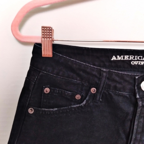 American Eagle Black Denim Distressed Button Fly Miniskirt Size 4 - Picture 3 of 9